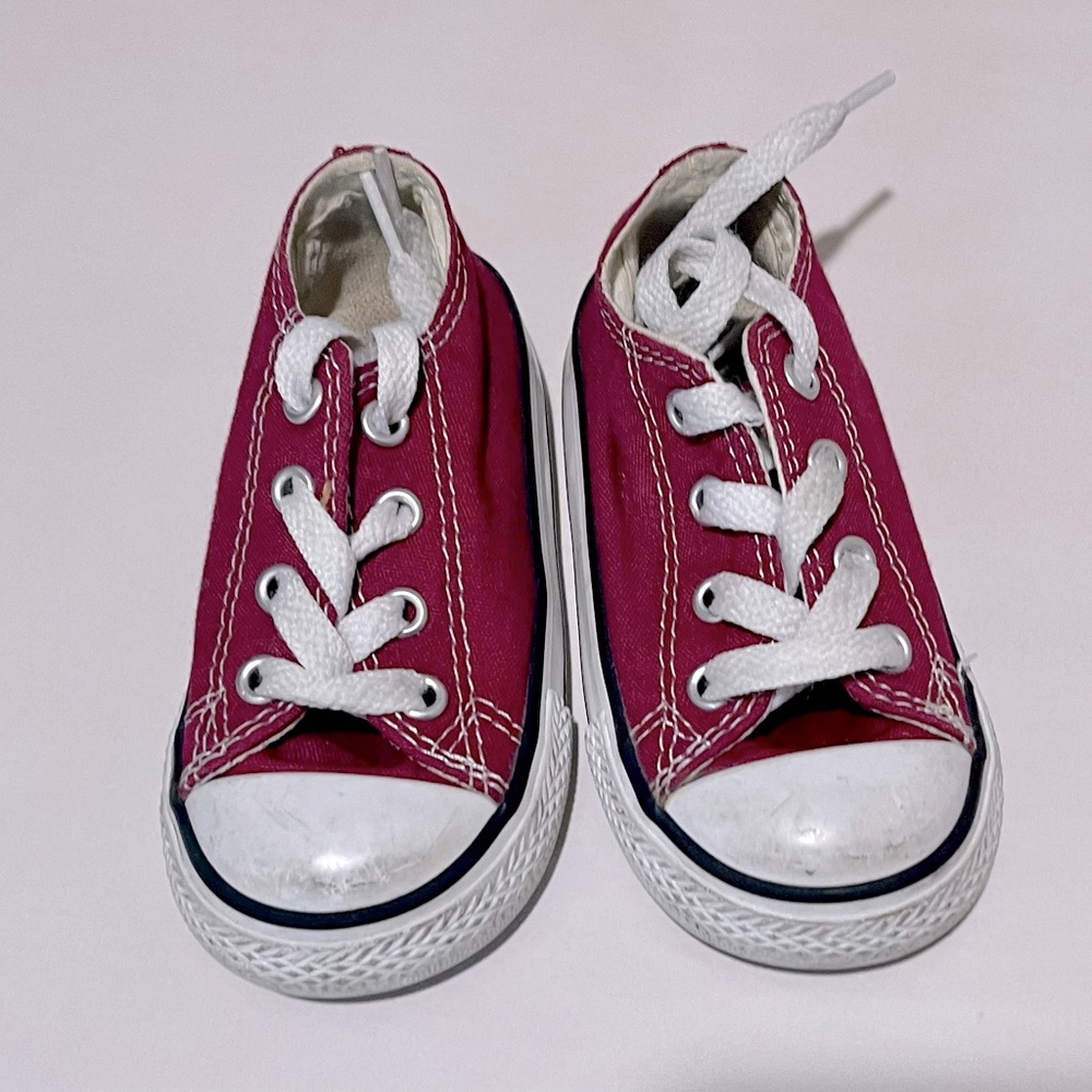 Converse Maroon low shoes size 5 normal wear